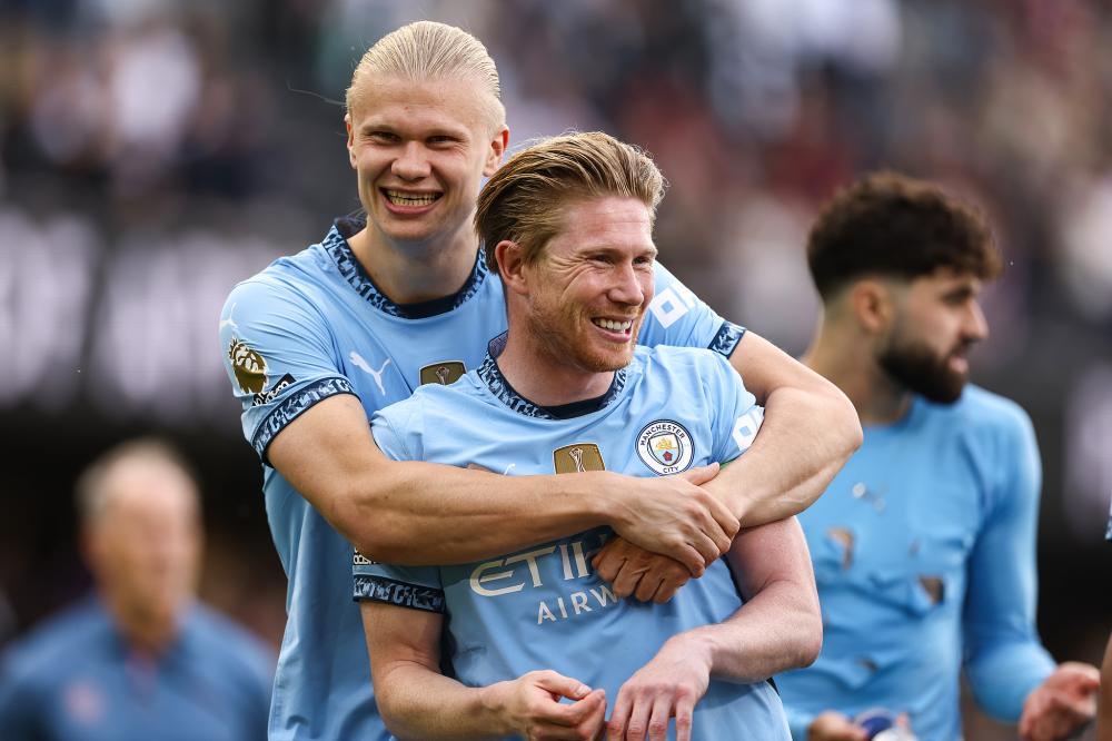 球迷调侃詹姆斯没头发，后者回应：你知道我有，而且多的是