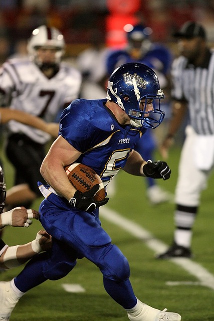 足球国足新一期集训名单公布，两名新人首次入选引热议