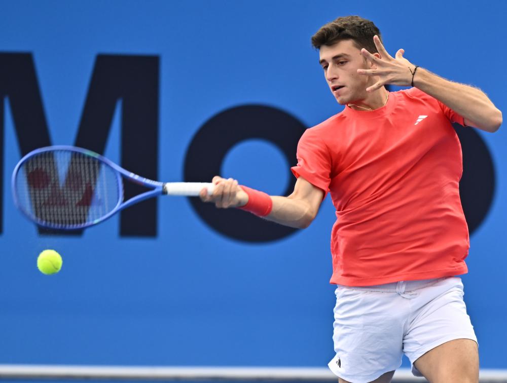 他的停球是教科书级别